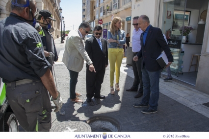 El mecanismo de control de plagas de Gandia interesa a empresarios de Oriente Medio
