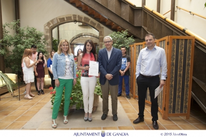 Alumnos del CdT de Gandia reciben sus diplomas