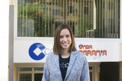 La alcaldesa de Gandia renuncia al coche oficial, ordena su subasta y prescinde del chófer