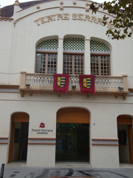 El Teatro Serrano de Gandia estrena la comedia Trastornats