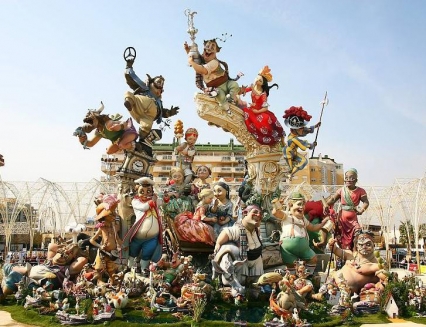 Las Fallas de Gandia buscan ser Bien de interés Turístico Nacional