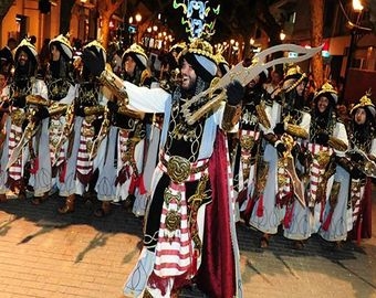 Daimús celebra las fiestas de Moros y Cristianos