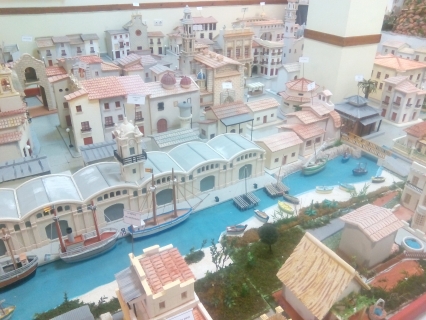 El Grau de Gandia acoge una exposición de maquetas