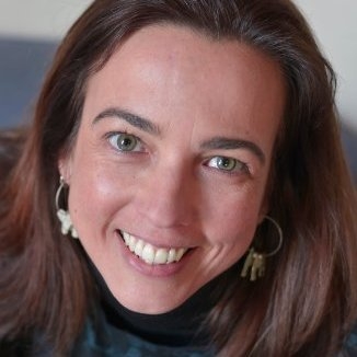 Marga Cabrera del Campus de Gandia recibe la ayuda de la Fundación BBVA al talento