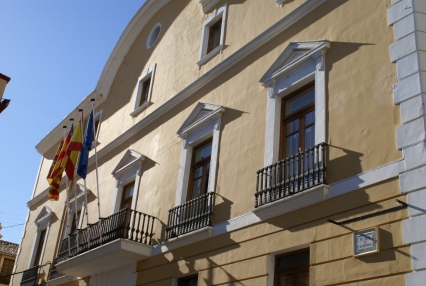 El Ayuntamiento de Oliva solicita modificar la servitud de protección en el Sector 5 de la playa