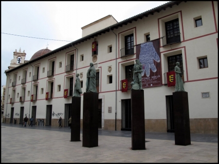 En Gandia, la Sala Coll Alas inaugura hoy la exposición Mirades-Mirall