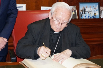 El Arzobispo de Valencia, Monseñor Antonio Cañizares, visitará Gandia en una misa en honor a tres mártires