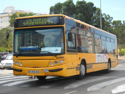 El servicio gratuito de autobús para estudiantes del Campus de Gandia se reanudará tras las vacaciones de verano