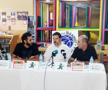 UPB Gandia presenta al pívot alicantino Iñigo Remón