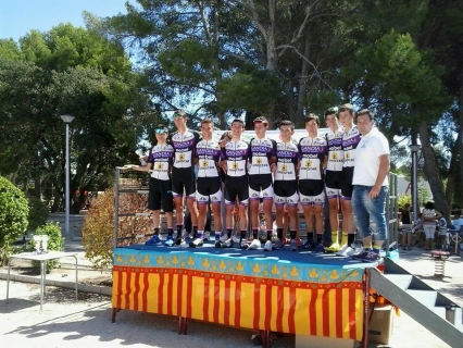 En Gandia, el equipo cadete de la Peña Ciclista Beniopa obtiene grandes resultados