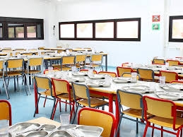 Los colegios de Gandia publican el listado provisional de familias con beca de comedor escolar