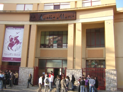El Gobierno de Gandia apoya a la AMPA del I.E.S Ausias March