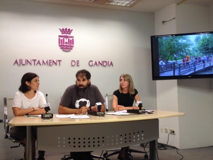 Gandia valora positivamente las más de 200 visitas del programa ‘Platja Natura’