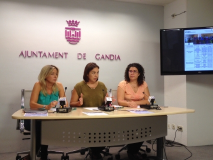 Gandia presenta las inscripciones para los centros de convivencia de personas mayores