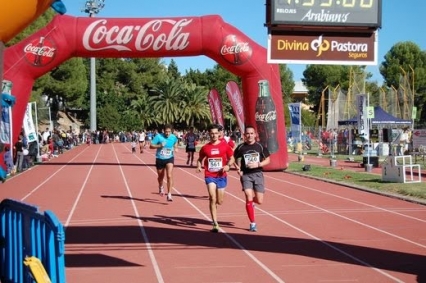 El CC El Garbí de Gandia organiza su vigesimoprimera Media Maratón
