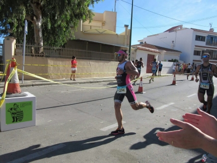 El triatleta gandiense Kevin Fuster logra el pódium en Cheste
