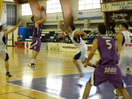 Units Pel Bàsquet Gandia perdió 77-64 ante el Paterna