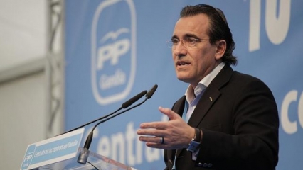 Arturo Torró dice que ha doblegado a Més Gandia y Esquerra Republicana con la Senyera
