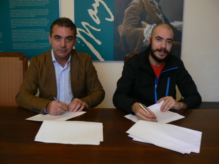 Oliva aprueba el convenio de colaboración para el próximo año con la Federación de Moros y Cristianos