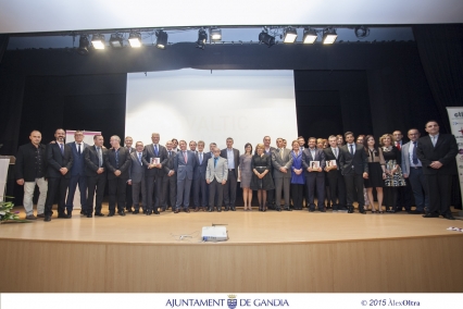 La XVI Gala FAES destaca la importancia de las empresas familiares de la Safor