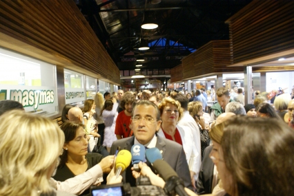 El Mercado del Prado de Gandia celebra su primer aniversario con quejas de abandono