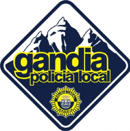 El Grupo de Montaña de la Policía Local de Gandia cocina el plato estrella de la ciudad en Mulhacén