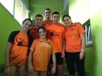 Los nadadores del Club Natació Oliva bajan sus marcas en otra competición