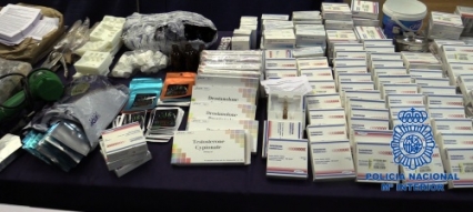 Ocho detenidos en Gandia con casi 2 millones de dosis de viagra femenina y anabolizantes