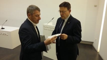 El alcalde de Oliva pide ayuda al president de la Generalitat por el enlace de la AP-7