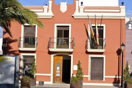 Palmera amanece hoy más grande al ganarle terreno a l'Alqueria de la Comtessa