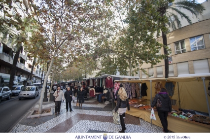 Gran éxito del Mercadillo del barrio del Roís de Corella de Gandia