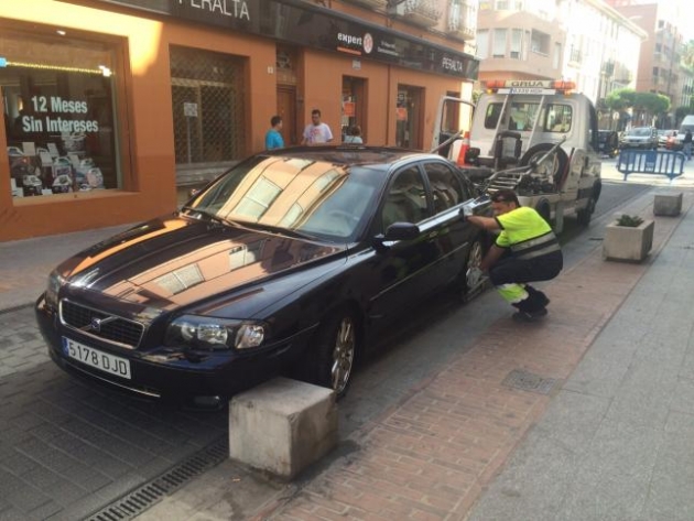 El Gobierno de Gandia no sabe qué hacer con el coche oficial de alcaldía tras estar ocho meses sin funcionar