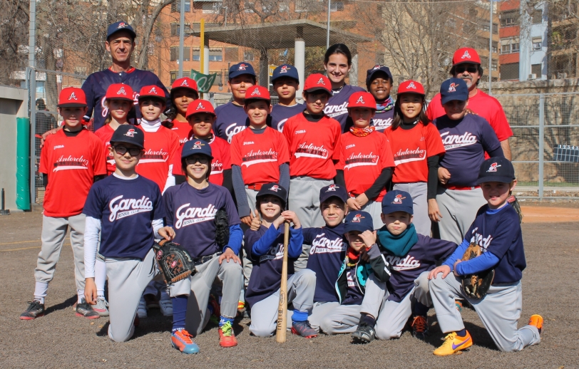 El Spiaggia Gandía Béisbol Club consigue la victoria en Valencia