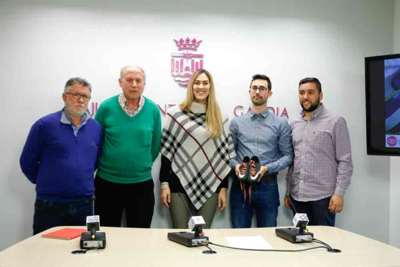 Gandia se suma a la campaña de la Liga Arco Iris contra la homofobia