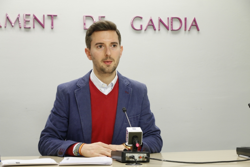 El PP de Gandia denuncia el acoso recibido cuando iniciaron el cambio a LED