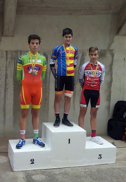 Los ciclistas de PC Beniopa suben a pódium con grandes triunfos