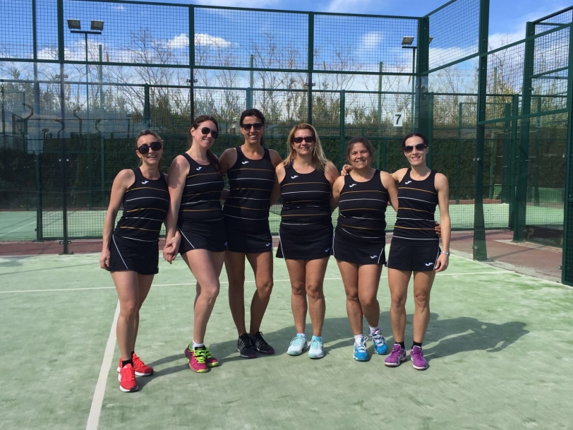 El Absoluto Femenino del Club de Tenis Gandia gana al Padel Mixto Xeresa 
