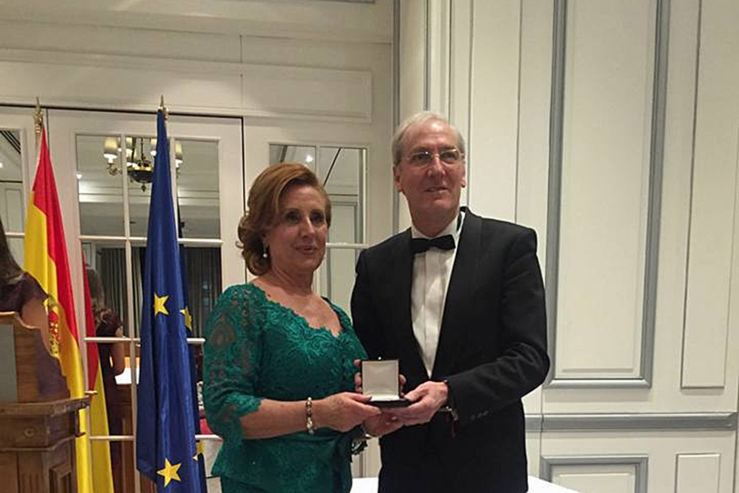 Cristina Pons, presidenta de AFAMMER, medalla de oro de la Cultura Foro 2001