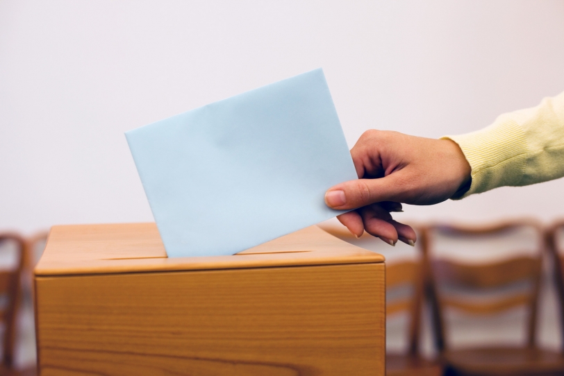 Multa de 3.000 euros a un periódico de Oliva por infringir la ley electoral