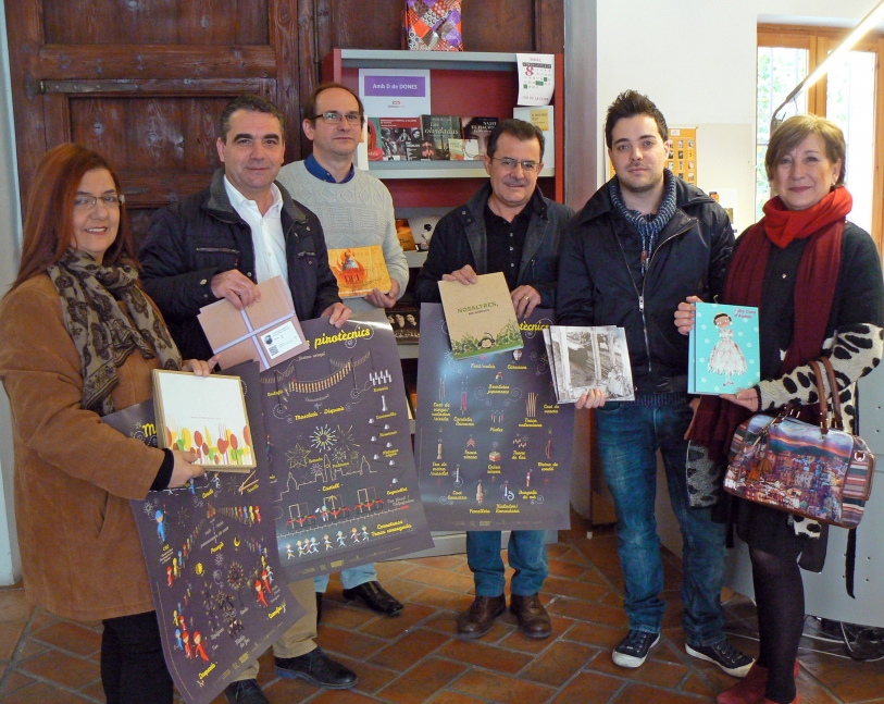 El llibrets de fallas de Oliva pasarán al fondo bibliográfico de la ciudad