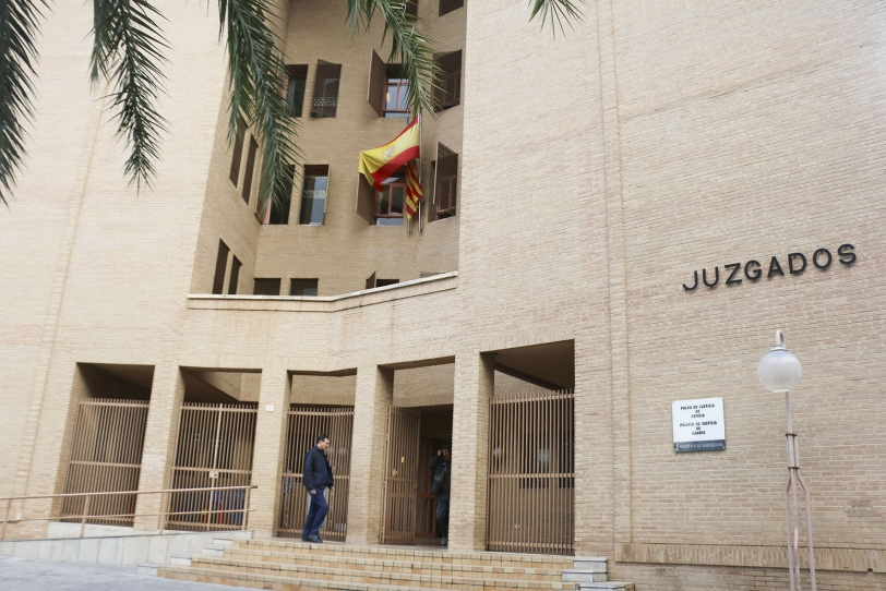 Dos años de cárcel para los dueños de una empresa de elevadores de la Safor