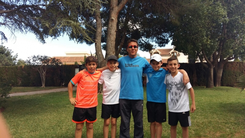Los alevines del Club de Tenis Gandia mantienen su categoría un año más