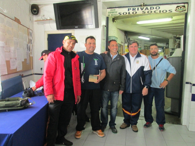 Oscar Angulo, del Club Deportivo de Pesca Gandia, campeón en pescado blanco