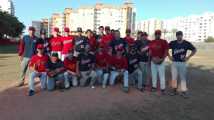 El Spiaggia Gandia Béisbol Club sigue celebrando victorias