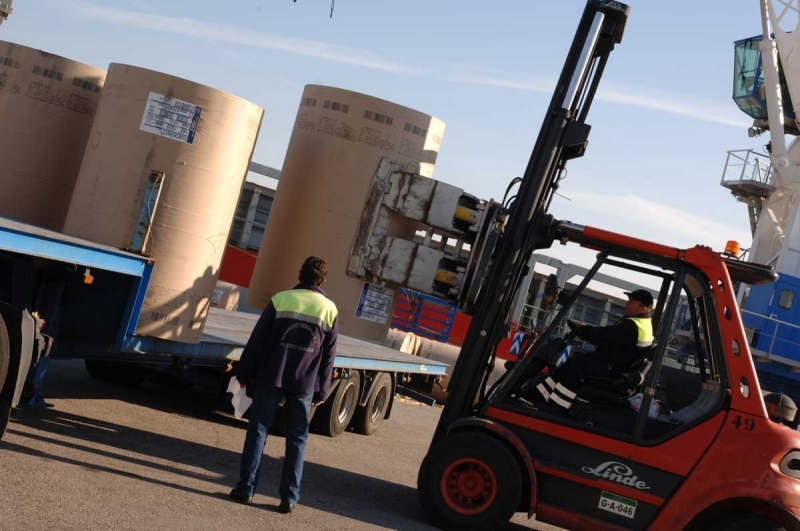 El puerto de Gandia manipula 134.353 toneladas hasta el mes de abril