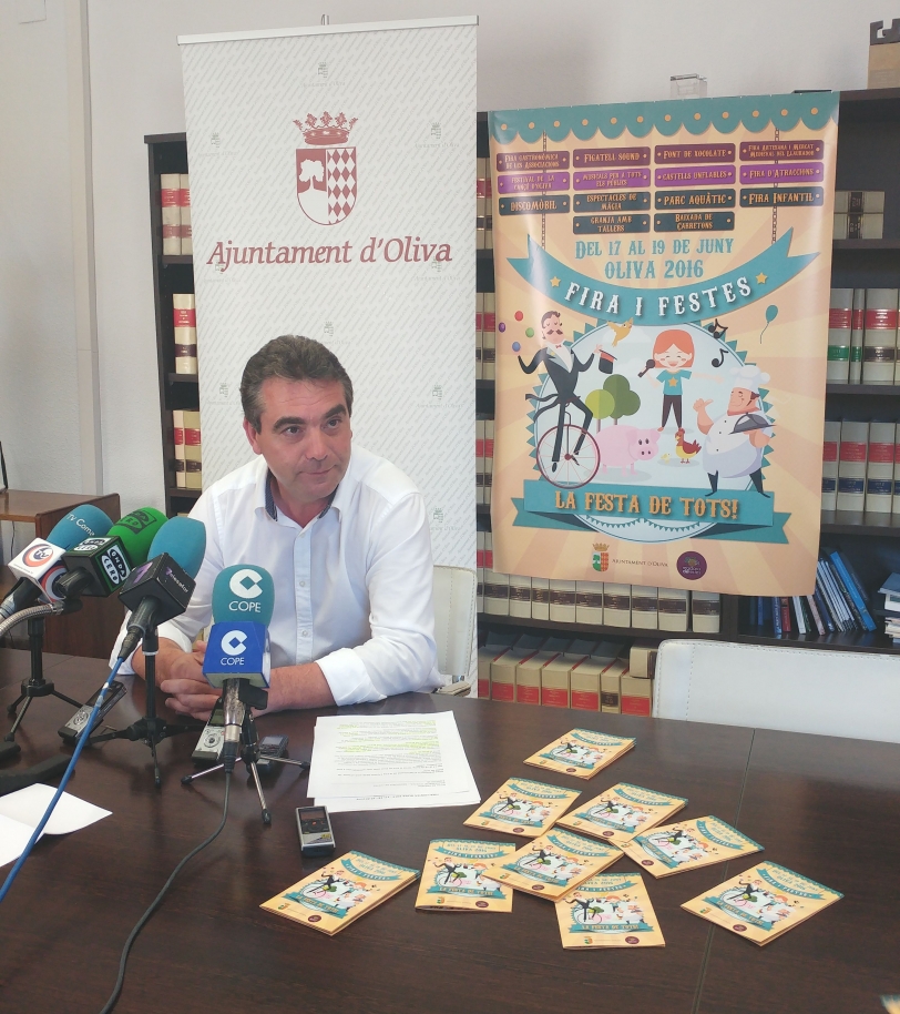 Oliva presenta una programación variada para la Fira i Festes 2016