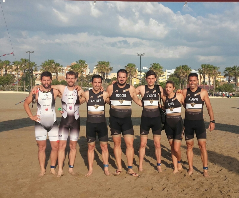 Los triatletas del GR Real de Gandia logran buenos resultados en Valencia