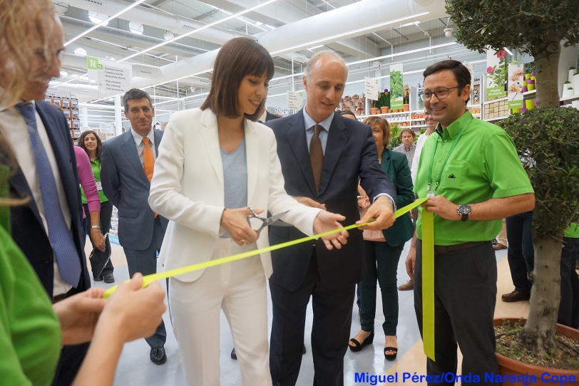 Leroy Merlin Gandia renueva sus instalaciones e invierte 3 millones de euros