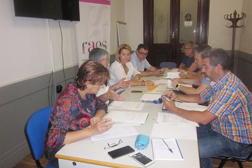 FAES acuerda entregar 5 galardones en la Gala 2016 que se celebrará en Oliva
