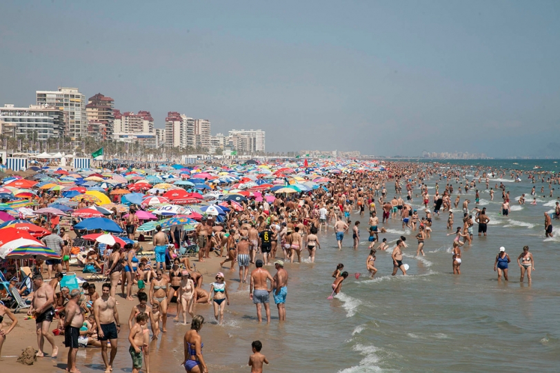 Gandia valora positivamente el inicio de la temporada estival